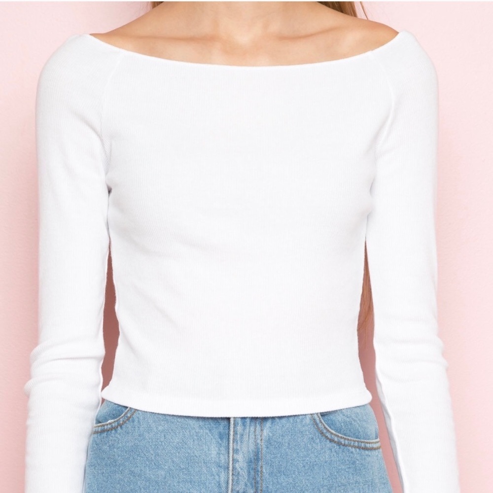 Brandy Melville off the shoulder top
